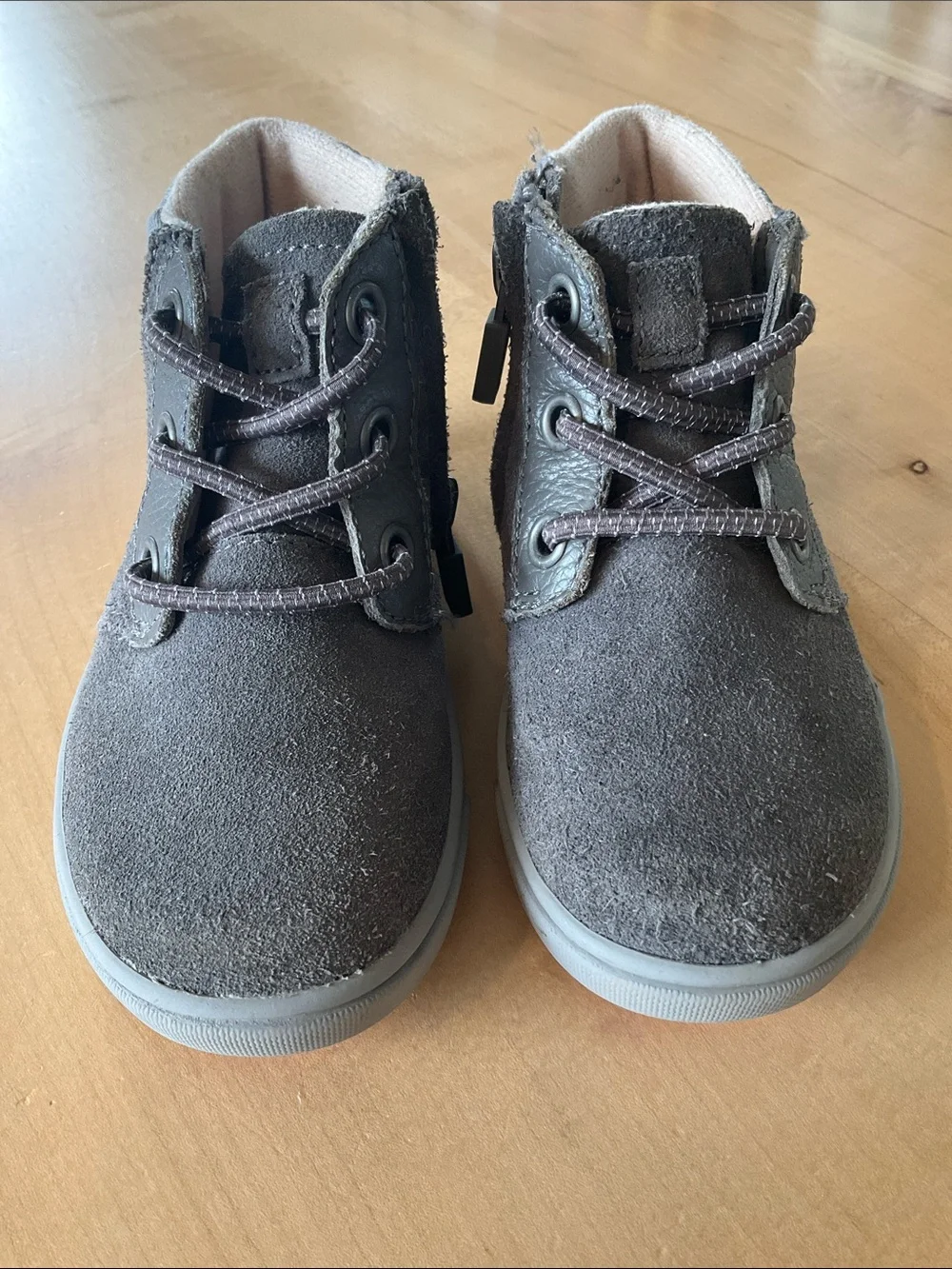 UGG kids high